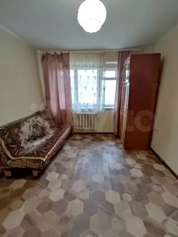 Комната 12,2 м в 1-к., 5/5 эт. - Фото 0