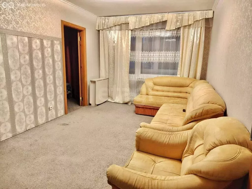 4-комнатная квартира: Кемерово, Октябрьский проспект, 23А (61 м) - Фото 1