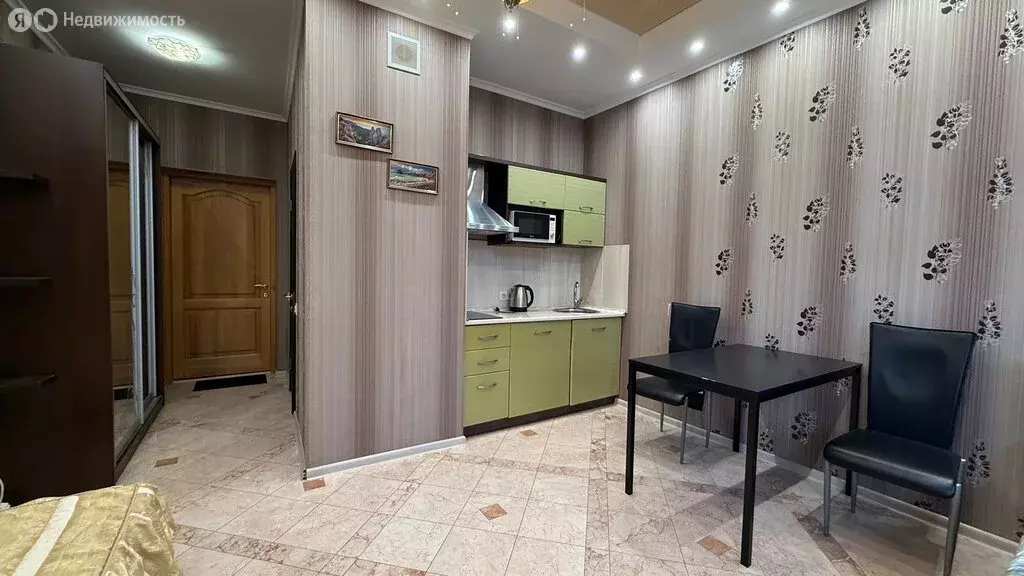 Квартира-студия: Алушта, Набережная улица, 16И (31.5 м) - Фото 2