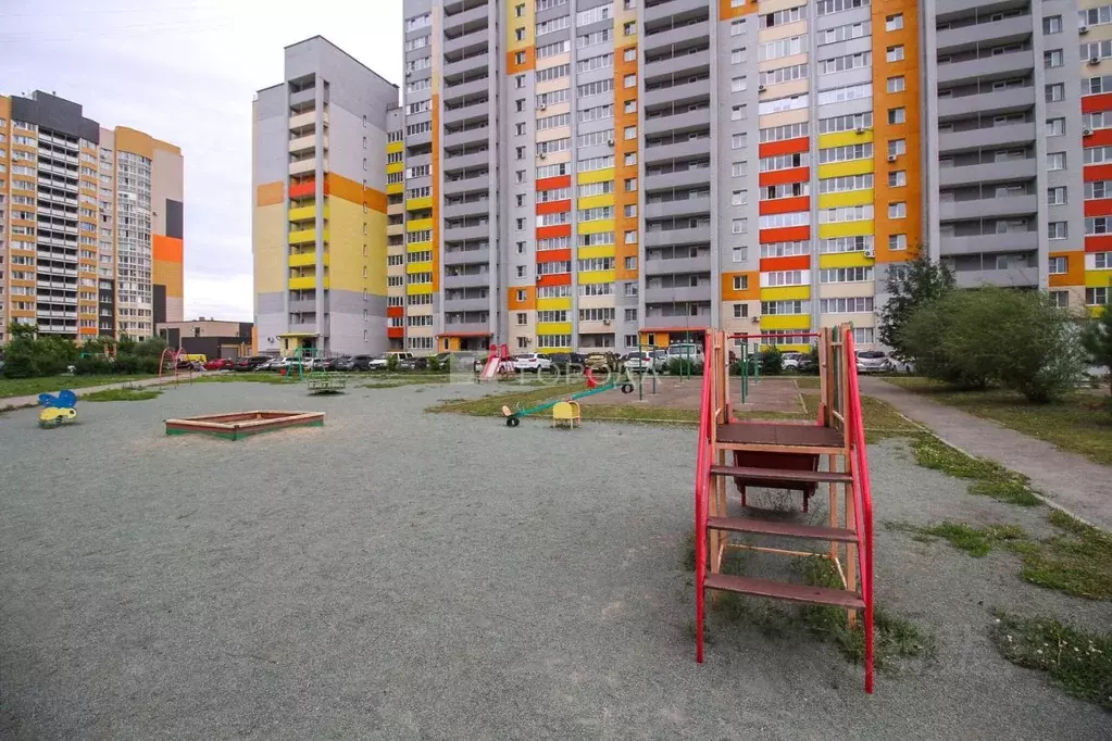 1-к кв. Алтайский край, Барнаул Балтийская ул., 96 (40.0 м) - Фото 1