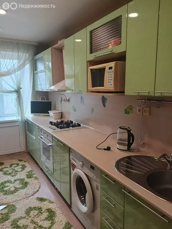 2-комнатная квартира: Курган, Галкинская улица, 71 (51.1 м) - Фото 1