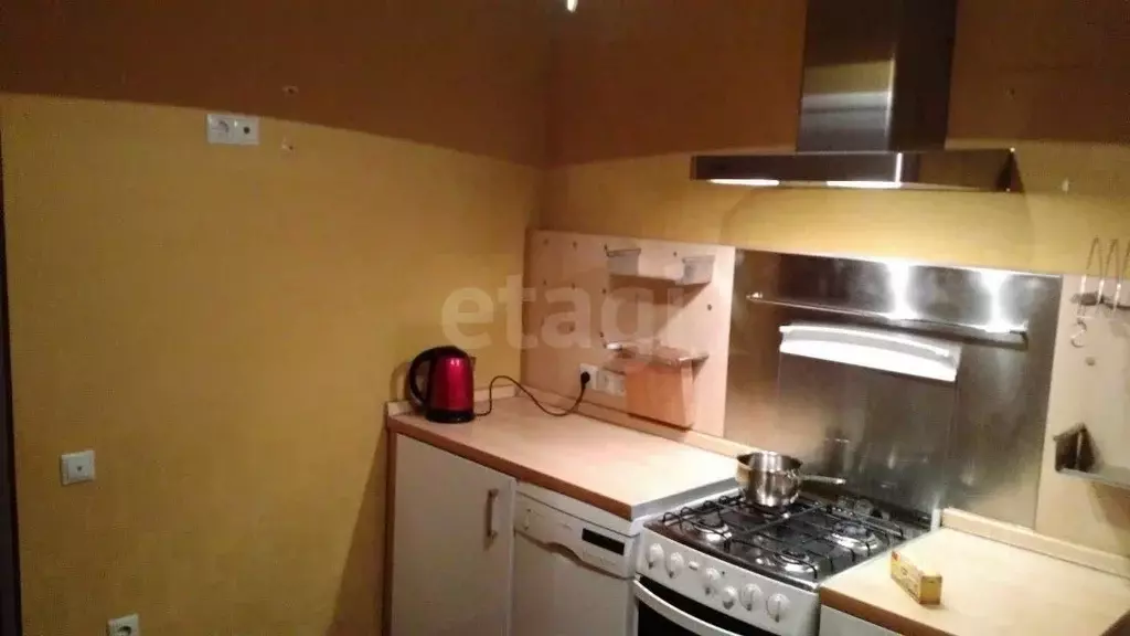 2-к кв. Башкортостан, Уфа ул. Космонавтов, 13 (59.5 м) - Фото 1