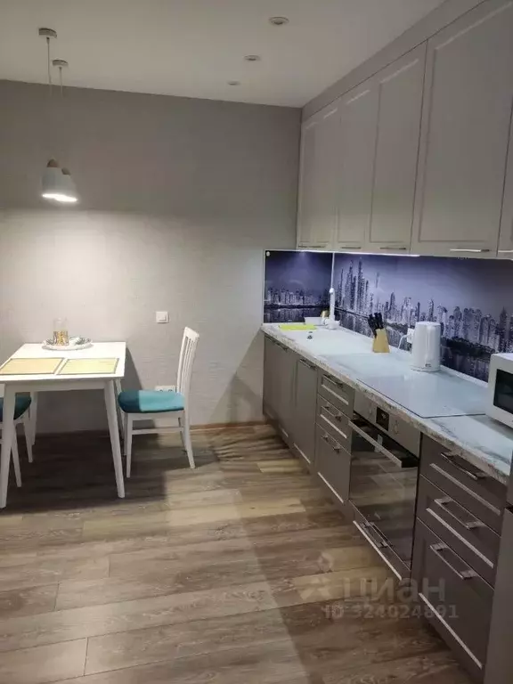 2-к кв. Тюменская область, Тюмень ул. Газовиков, 34к1 (60.0 м) - Фото 2