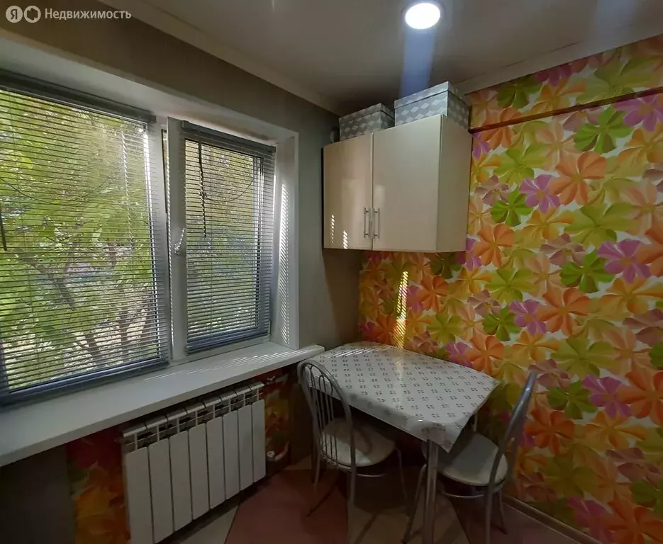 2-комнатная квартира: Брянск, Московский проспект, 50 (44 м) - Фото 1