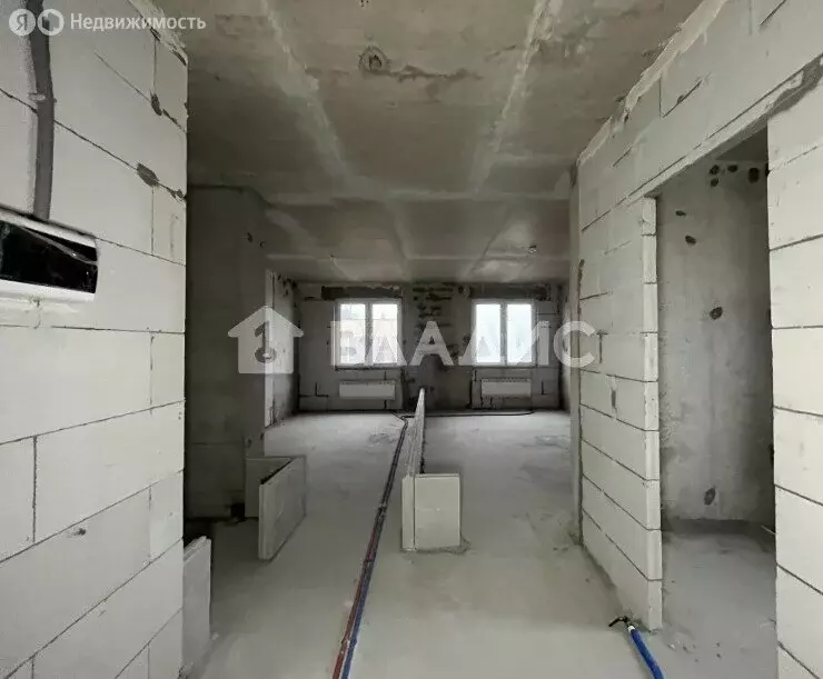 2-комнатная квартира: Москва, район Троицк, улица Яворки, 1к5 (56.9 м) - Фото 1