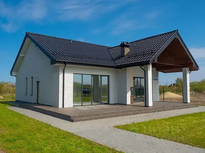 Дом в Калининградская область, Зеленоградск ул. Пражская, 18 (131 м) - Фото 1