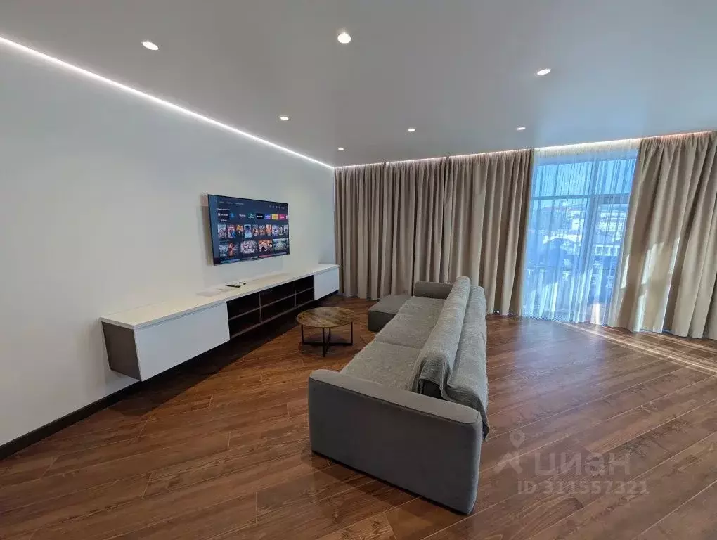 3-к кв. Севастополь наб. Адмирала Перелешина, 1 (129.0 м) - Фото 1