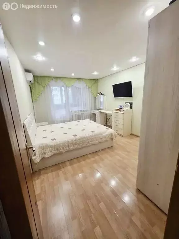 2-комнатная квартира: Самара, проспект Кирова, 104 (71 м) - Фото 1