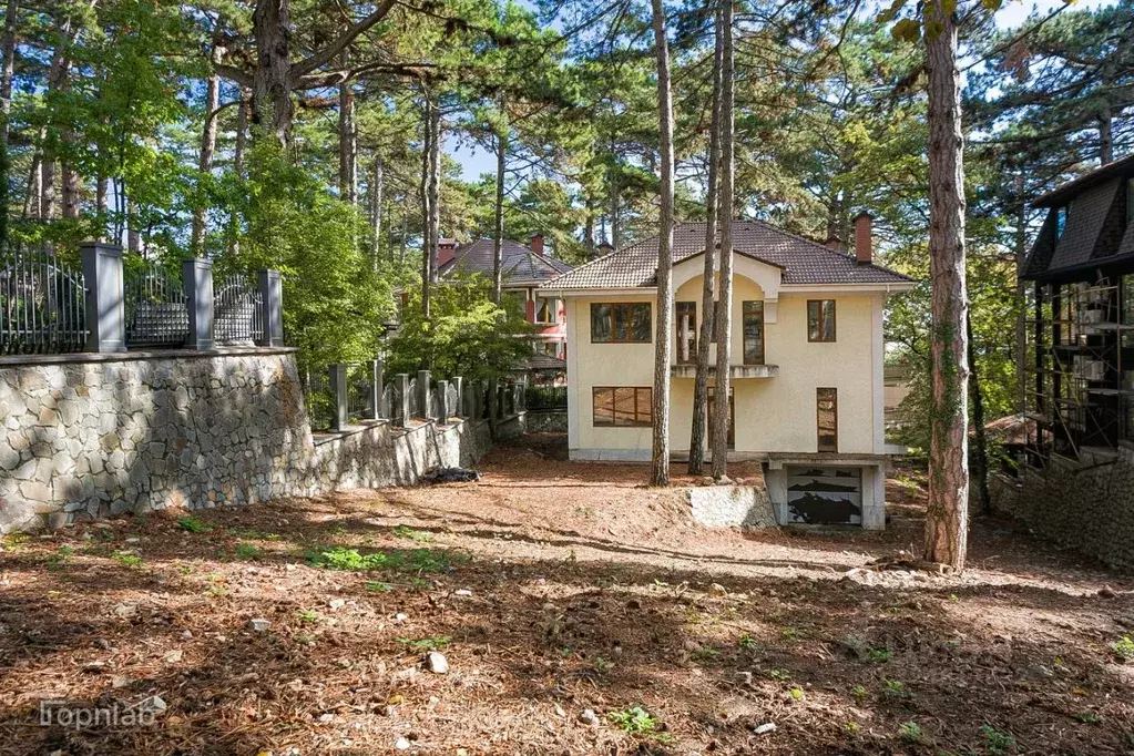 Дом в Крым, Ялта муниципальный округ, пос. Горное ул. Лесная, 21И (300 ... - Фото 2