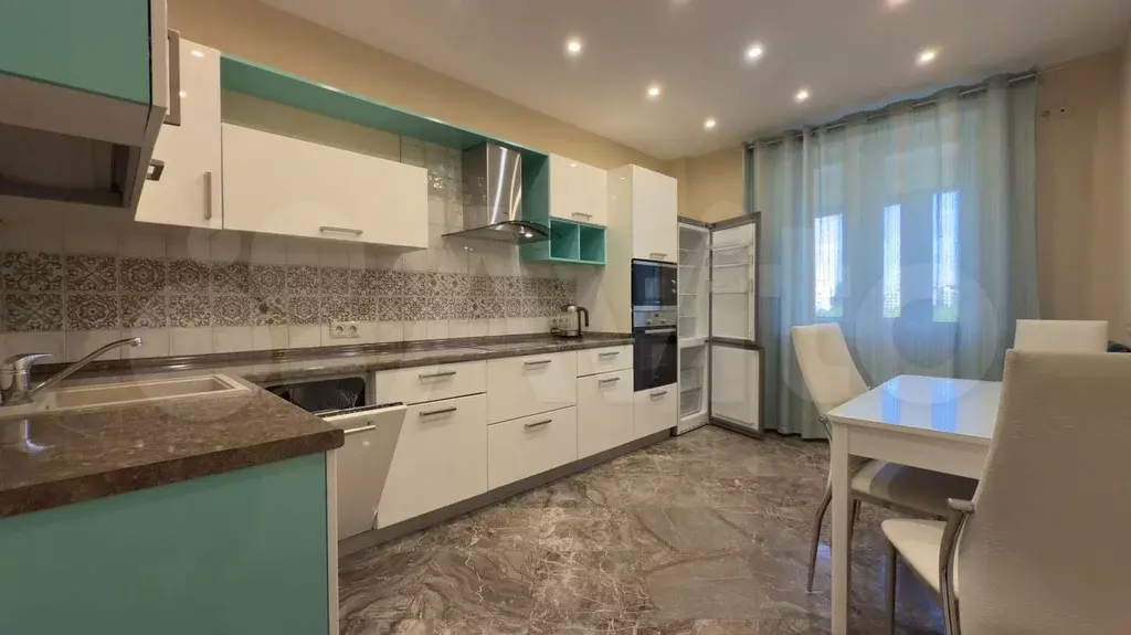 2-к. квартира, 75 м, 9/25 эт. - Фото 0
