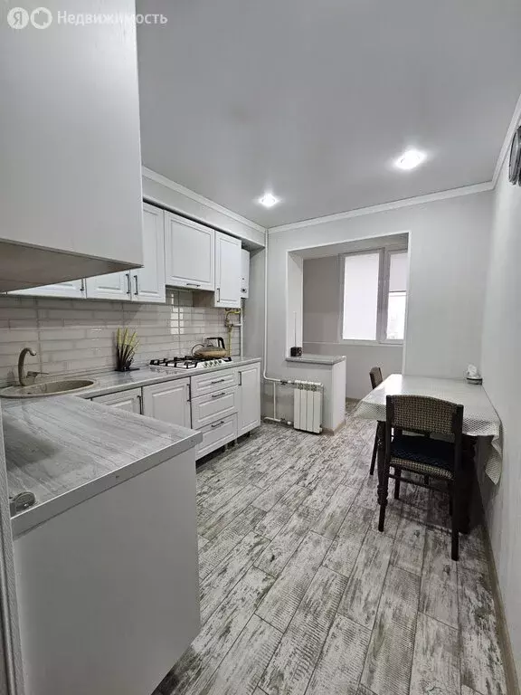 3-комнатная квартира: Нальчик, Самотечная улица, 35 (70.2 м) - Фото 1