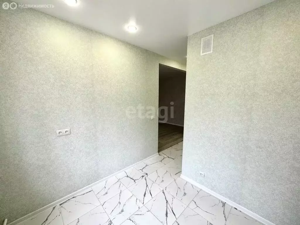 2-комнатная квартира: Тверь, улица Орджоникидзе, 46к2 (46 м) - Фото 0