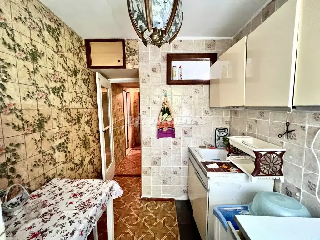 1-к кв. Крым, Симферополь ул. Русская, 38А (29.4 м) - Фото 0