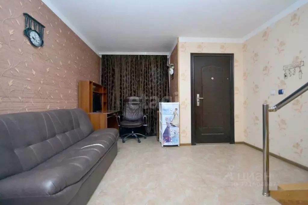 3-к кв. Саха (Якутия), Якутск ул. Кузьмина, 39 (90.0 м) - Фото 1