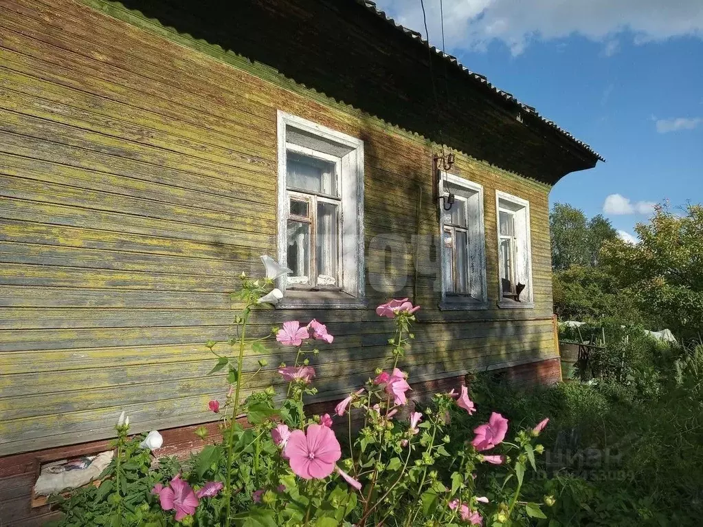 Дом в Вологодская область, Сокол Череповецкая ул., 39 (42 м) - Фото 1