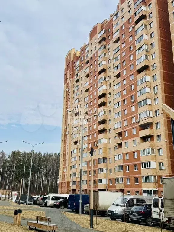 3-к кв. Московская область, Люберцы городской округ, Октябрьский пгт ... - Фото 1