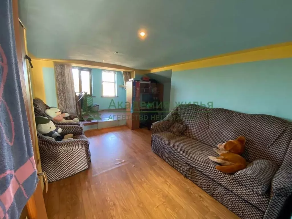 Дом в Самарская область, Исаклы с/пос, с. Исаклы ул. Спортивная, 25 ... - Фото 1