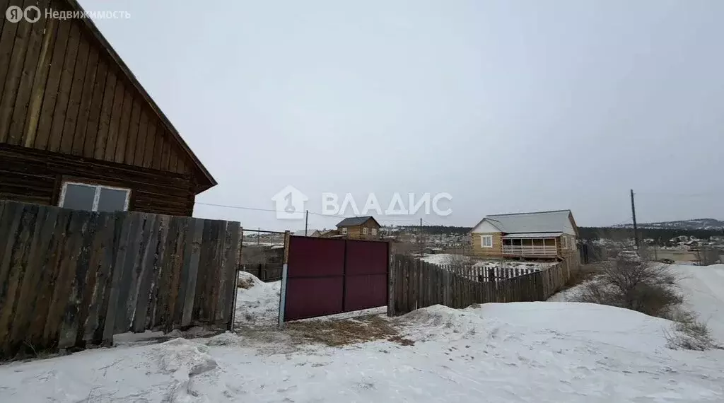 Дом в село Нижний Саянтуй, улица Чиркова, 19 (80 м) - Фото 2