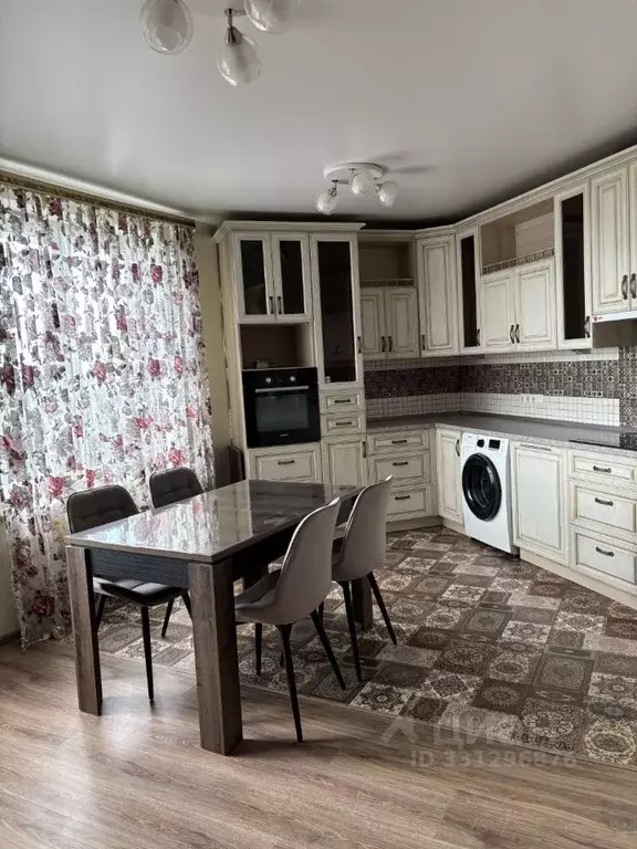 3-к кв. Московская область, Красногорск ул. Игоря Мерлушкина, 2 (92.0 ... - Фото 1
