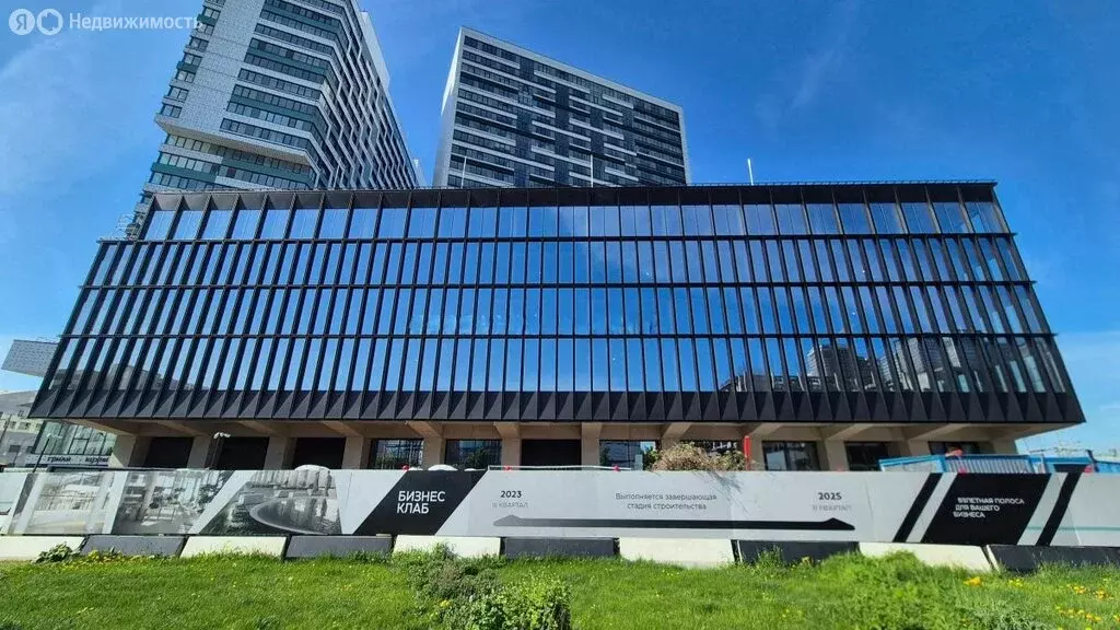 Офис (9839.8 м) - Фото 1