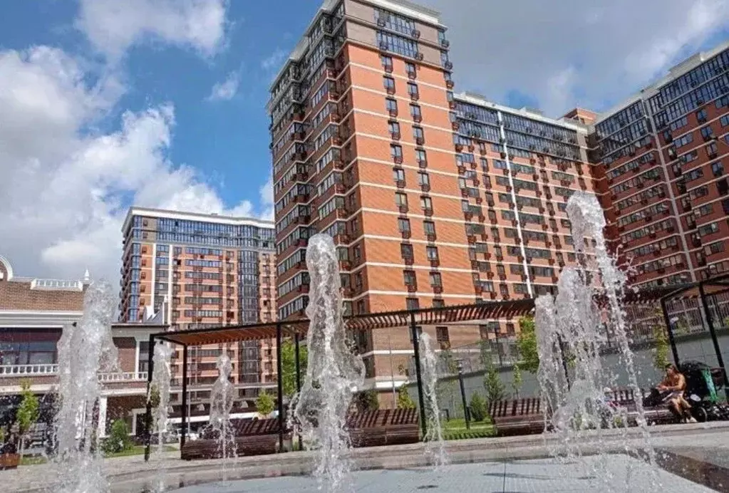 2-к кв. Краснодарский край, Краснодар ул. Ивана Беличенко, 97 (67.0 м) - Фото 1