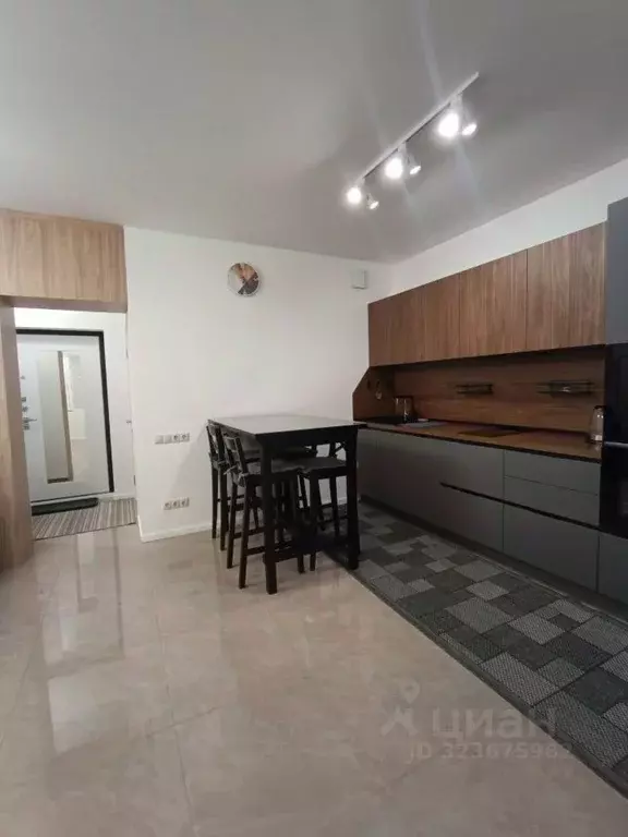 Студия Москва Сосенское поселение, просп. Куприна, 40к1 (37.0 м) - Фото 1