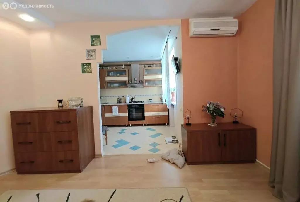 3-комнатная квартира: Волгоград, улица Пархоменко, 43Б (77.6 м) - Фото 0