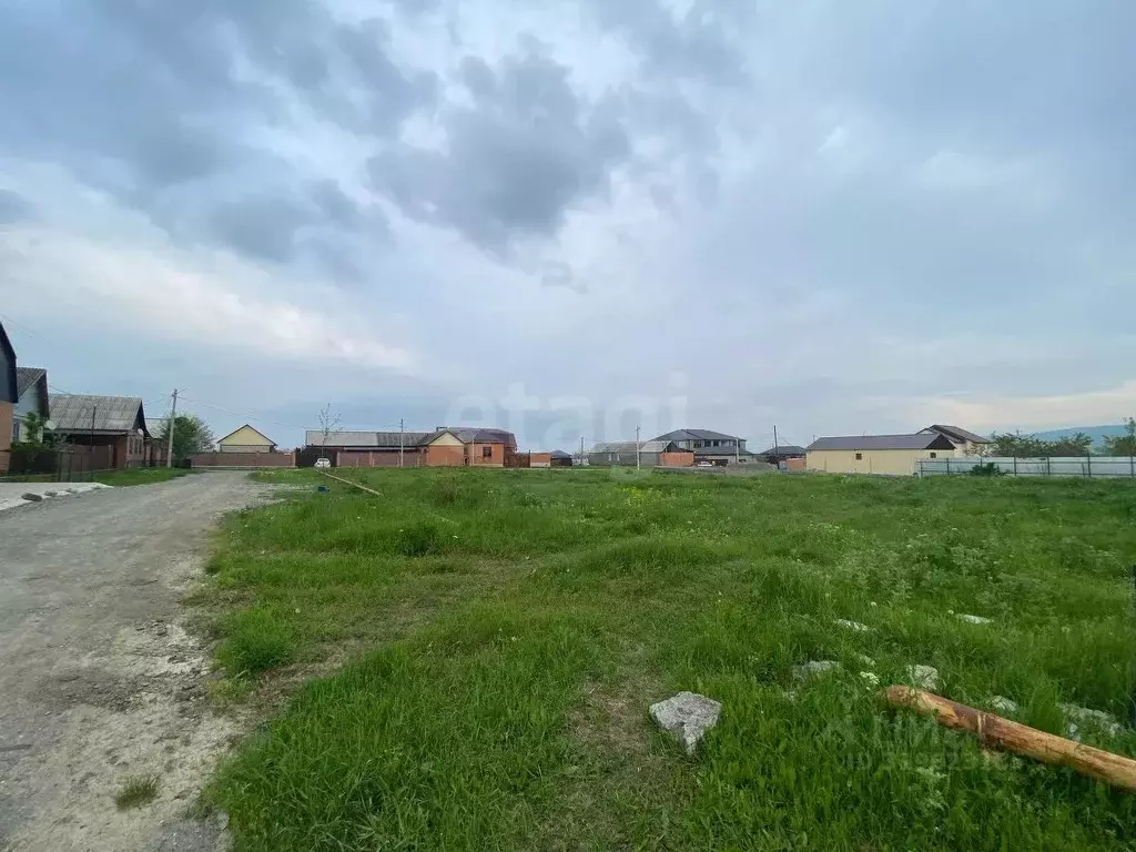 Участок в Ингушетия, Карабулак Степная ул. (8.0 сот.) - Фото 0