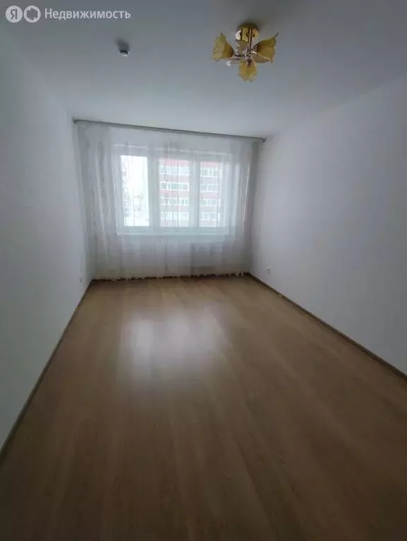 1-комнатная квартира: Киров, улица Анжелия Михеева, 16 (34.5 м) - Фото 1