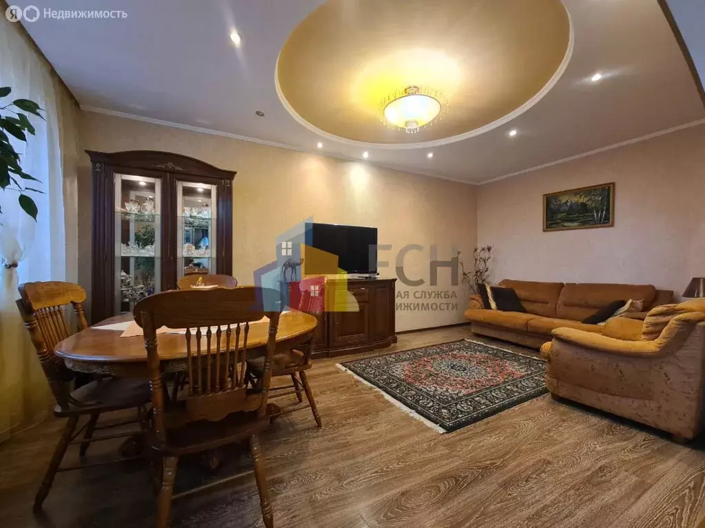 3-комнатная квартира: Тула, улица Кирова, 23В (92.6 м) - Фото 1