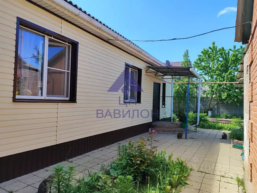 Дом в Ростовская область, Волгодонск пер. Чубарова (102 м) - Фото 0