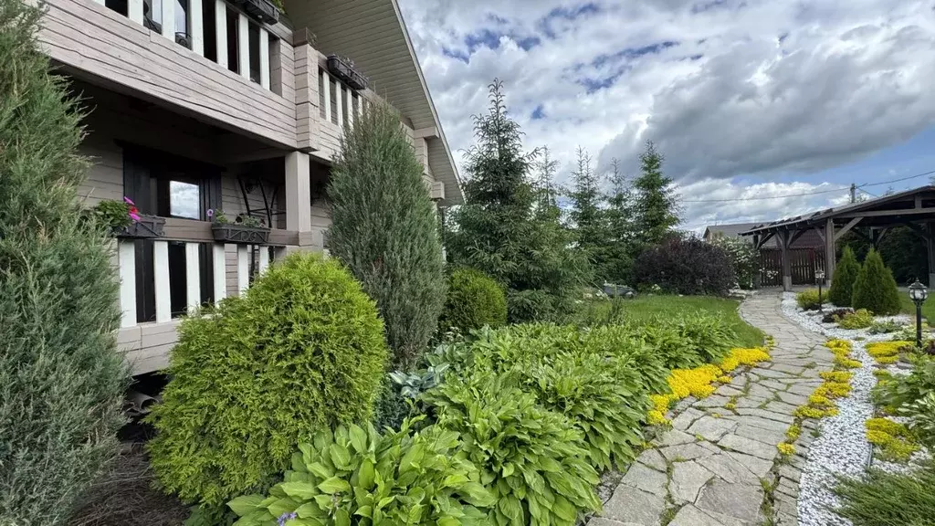 Дом в Ленинградская область, Кировский район, Шумское с/пос, Гаричи ... - Фото 1