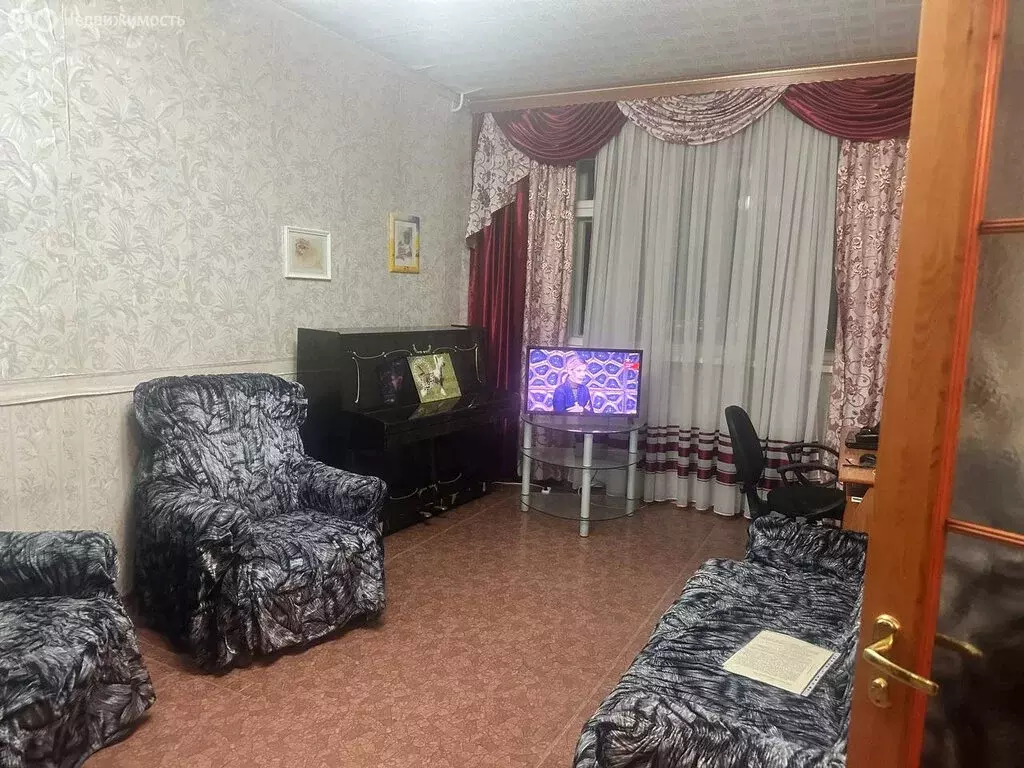 2-комнатная квартира: Мурманск, Скальная улица, 7 (56 м) - Фото 1