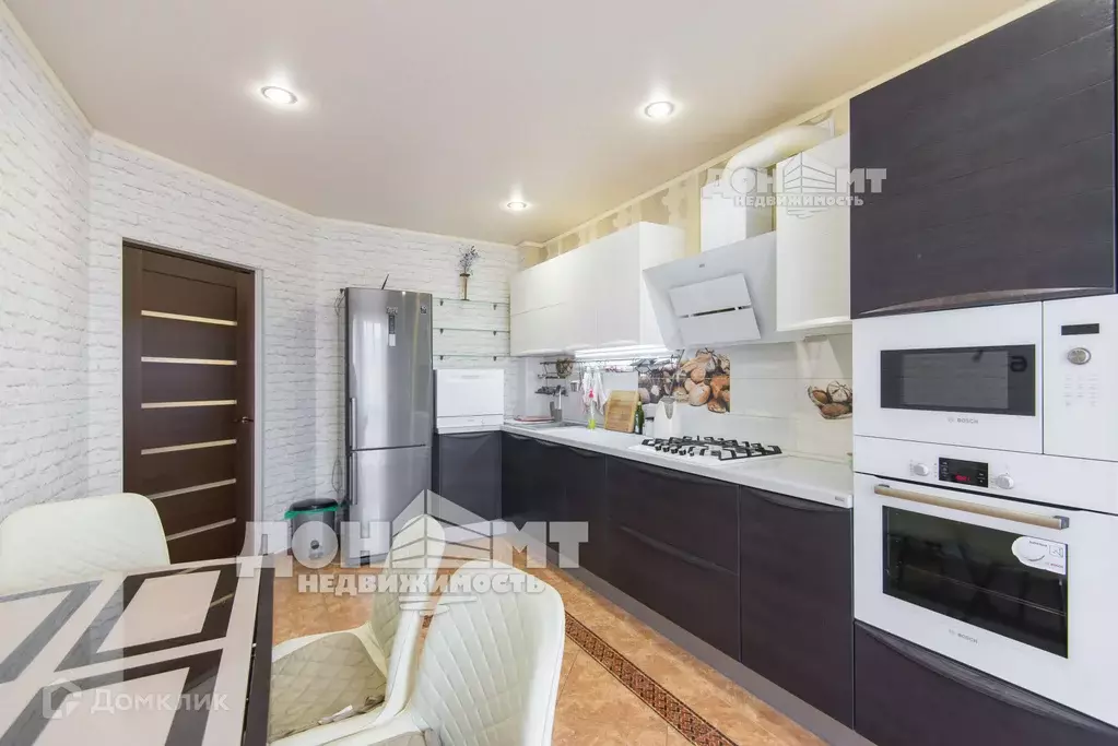 Продаётся 2-к квартира, 65.8 м - Фото 0