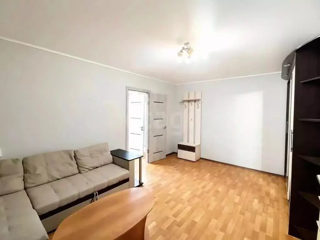 1-к кв. Тюменская область, Тюмень Олимпийская ул., 32 (36.0 м) - Фото 0