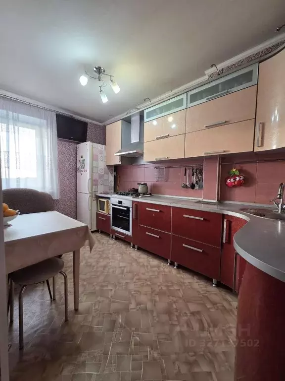 3-к кв. Белгородская область, Белгород ул. Губкина, 49 (57.9 м) - Фото 2