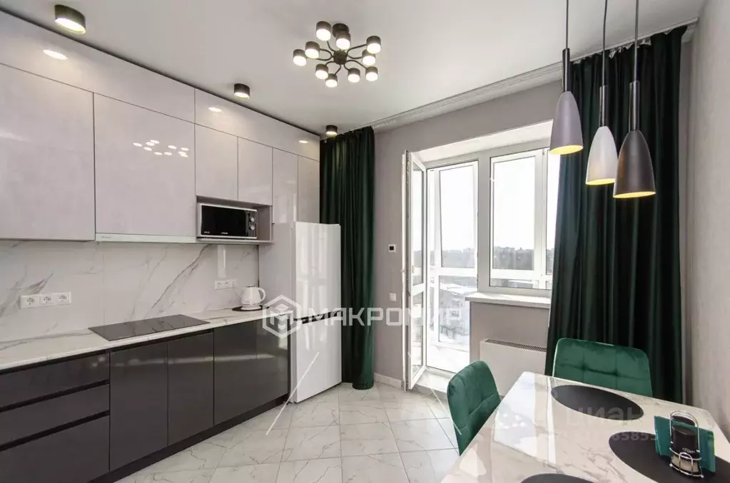 1-к кв. Брянская область, Брянск Советская ул., 105А (40.0 м) - Фото 1