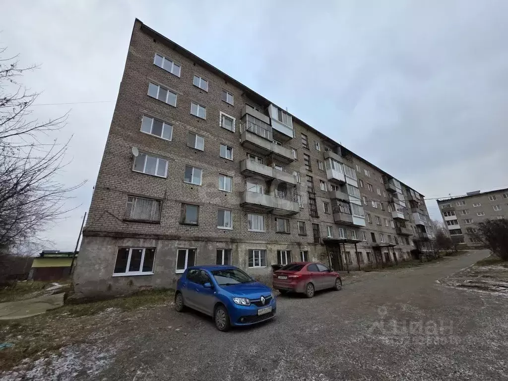 Студия Свердловская область, Нижний Тагил Полярная ул., 4 (21.4 м) - Фото 1