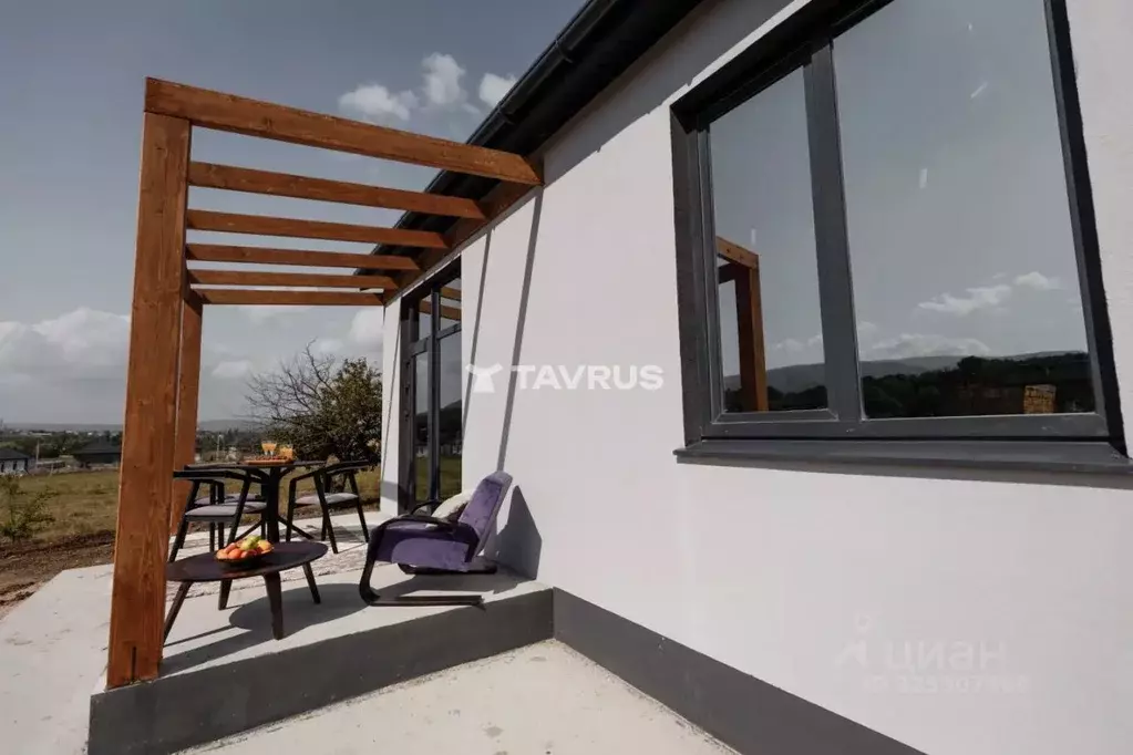 Дом в Крым, Симферопольский район, с. Мирное  (108 м) - Фото 1