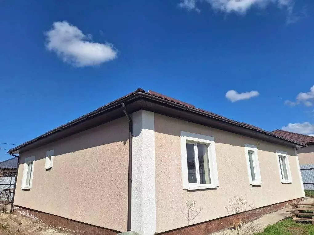 Дом в Крым, Симферопольский район, Перовское с/пос, Дубки 2 массив  ... - Фото 1