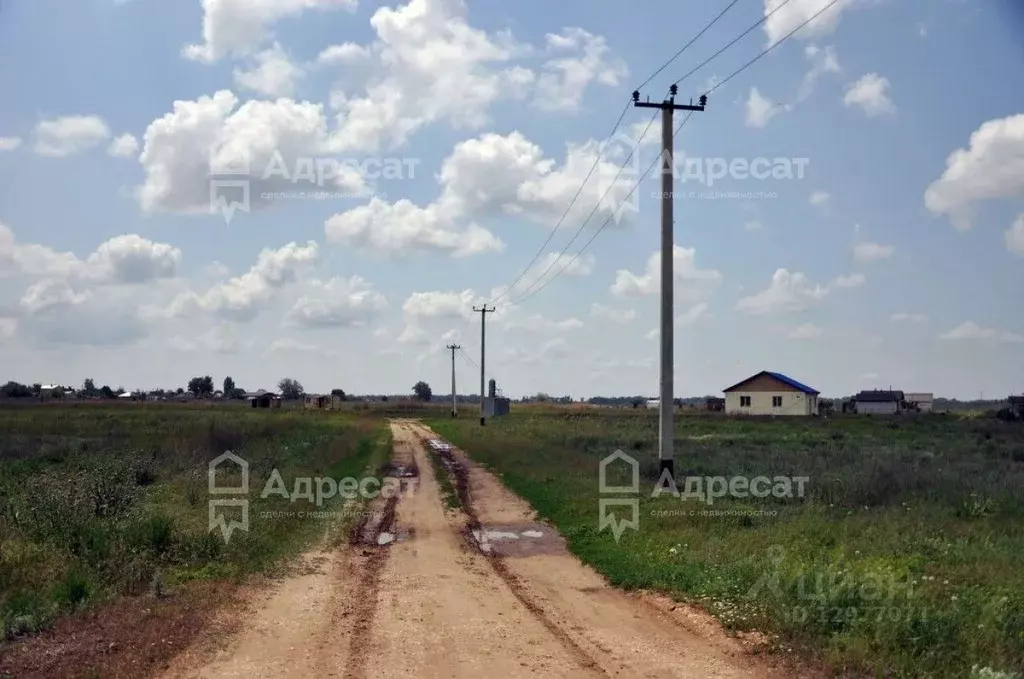 Участок в Волгоградская область, Среднеахтубинский район, Суходольское ... - Фото 0