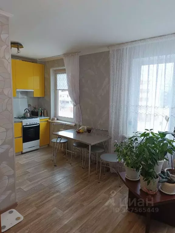 3-к кв. Татарстан, Набережные Челны 44-й комплекс, 19 (58.7 м) - Фото 1