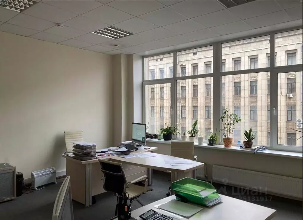 Офис в Москва ул. Радио, 24к1 (62 м) - Фото 1