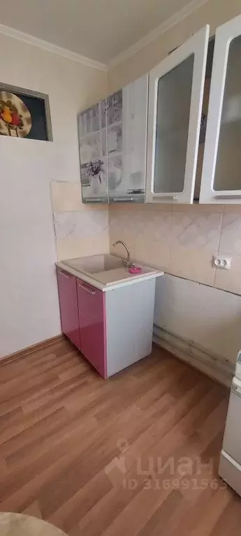 2-к кв. Курская область, Курск ул. 50 лет Октября, 4к7 (31.4 м) - Фото 1