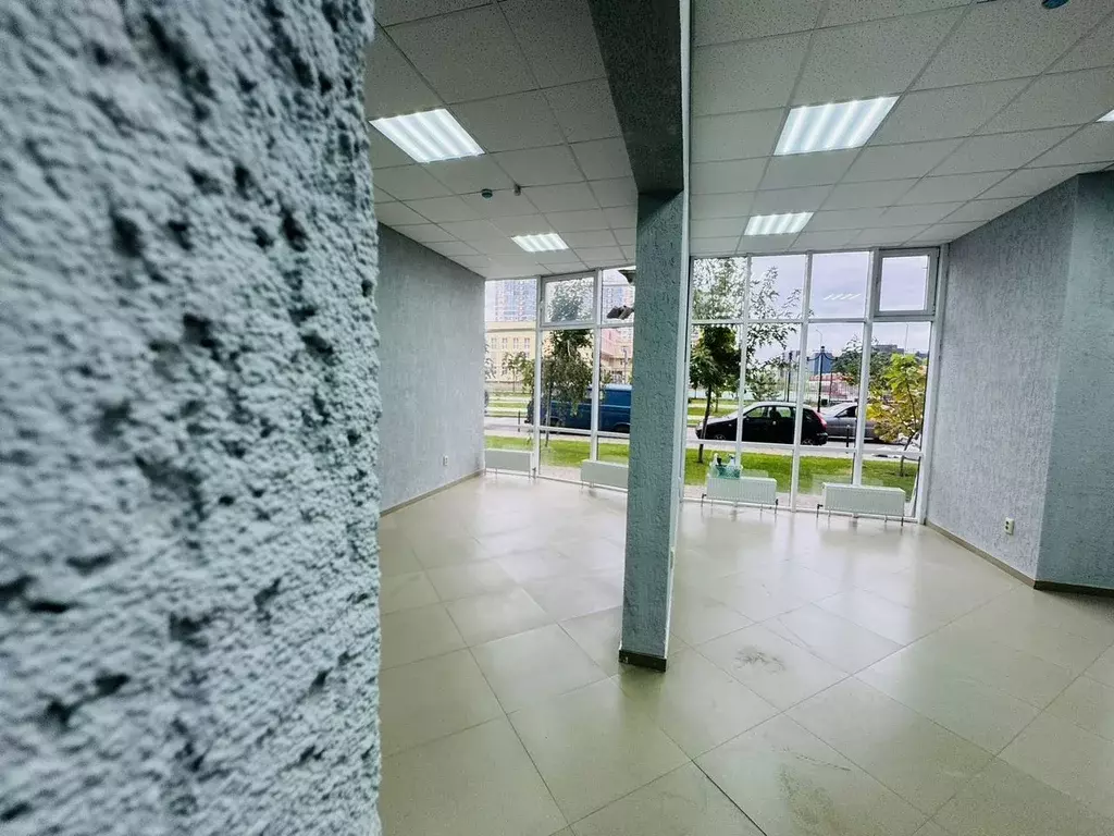 Офис в Краснодарский край, Краснодар ул. Адмирала Серебрякова, 3к3 (74 ... - Фото 2