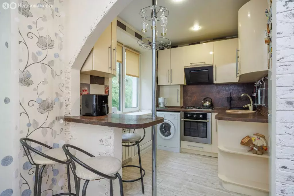 3-комнатная квартира: Брянск, Советская улица, 50 (63 м) - Фото 1