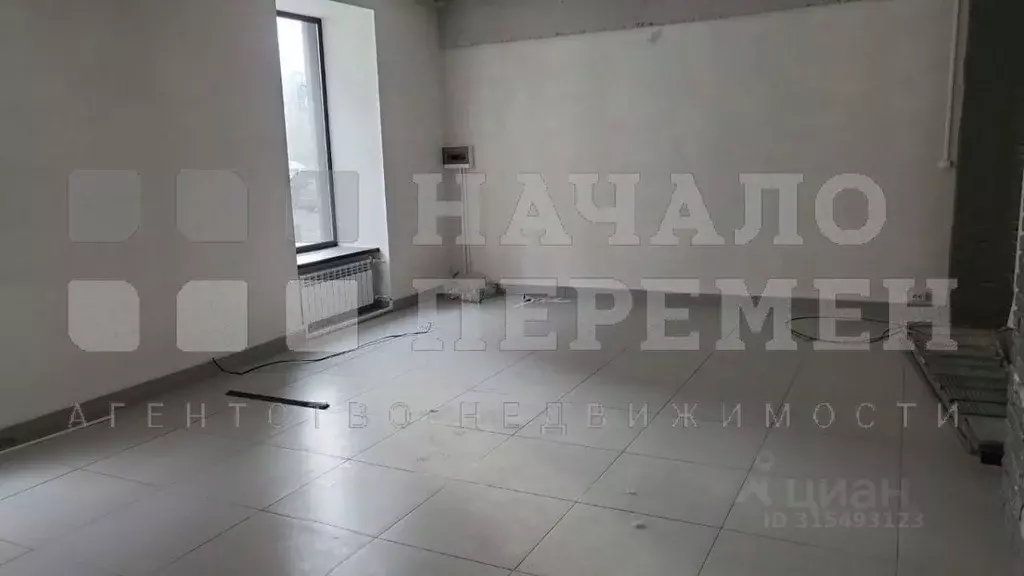 Торговая площадь в Новосибирская область, Новосибирск ул. Дуси ... - Фото 1