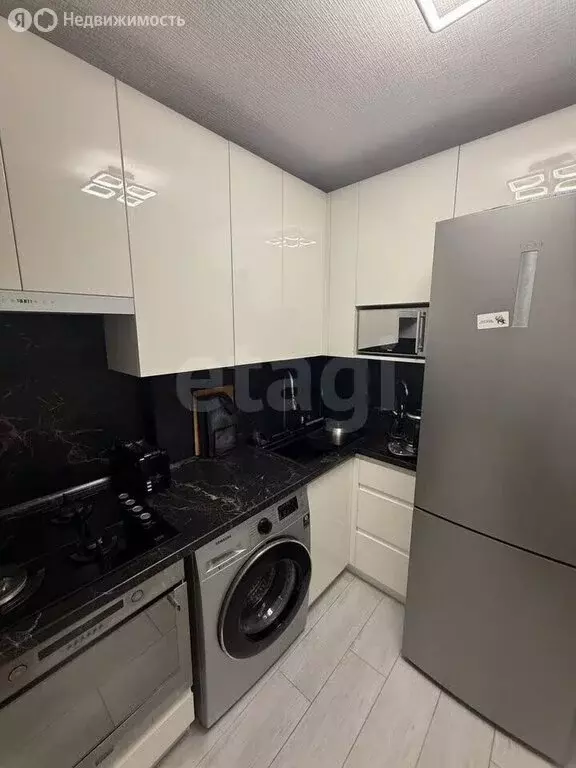 2-комнатная квартира: Азов, Привокзальная улица, 39 (42.1 м) - Фото 1