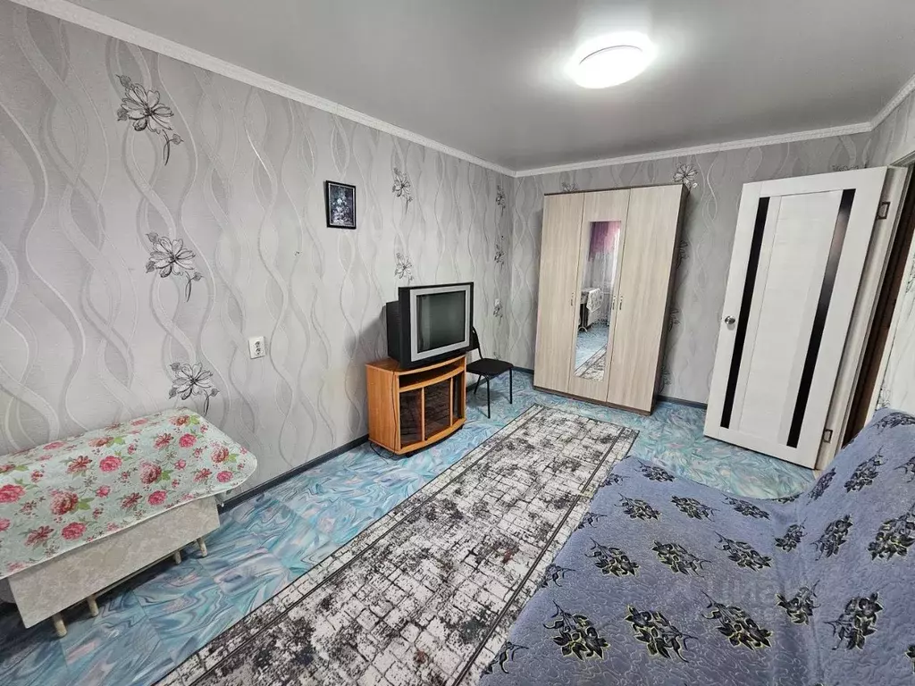 Комната Омская область, Омск ул. Масленникова, 64 (14.0 м) - Фото 1