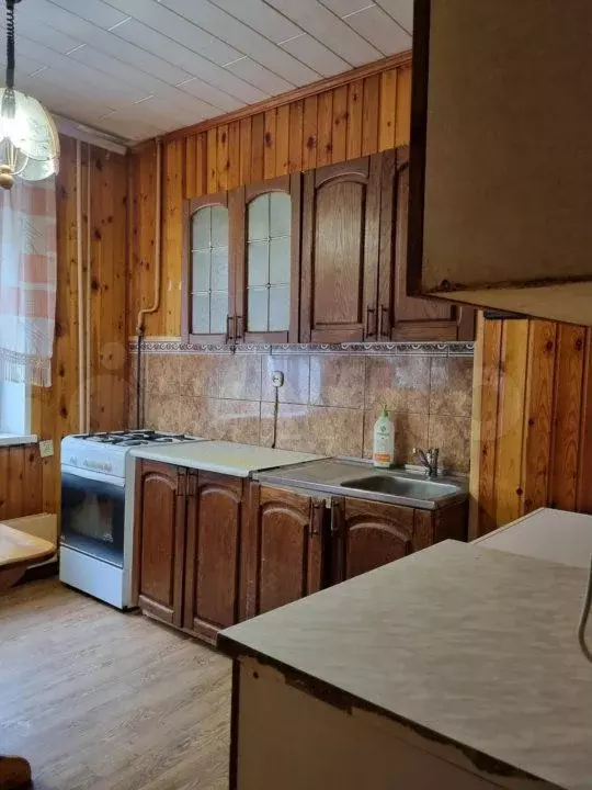 3-к. квартира, 60 м, 1/9 эт. - Фото 0